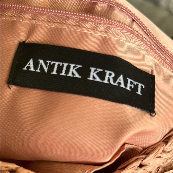 Antik Kraft Pink Woven Bag - Picture 2 of 4